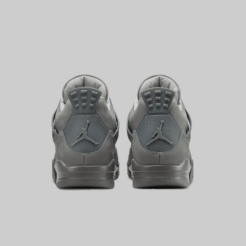 Air Jordan 4 Retro SE "Wet Cement"