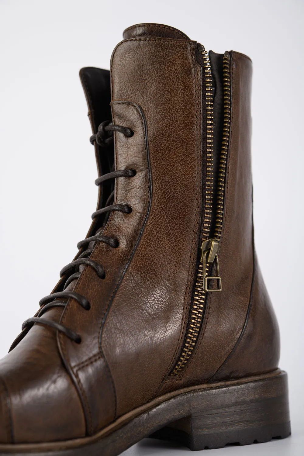 AVERY powder-chocolate lace up boots.