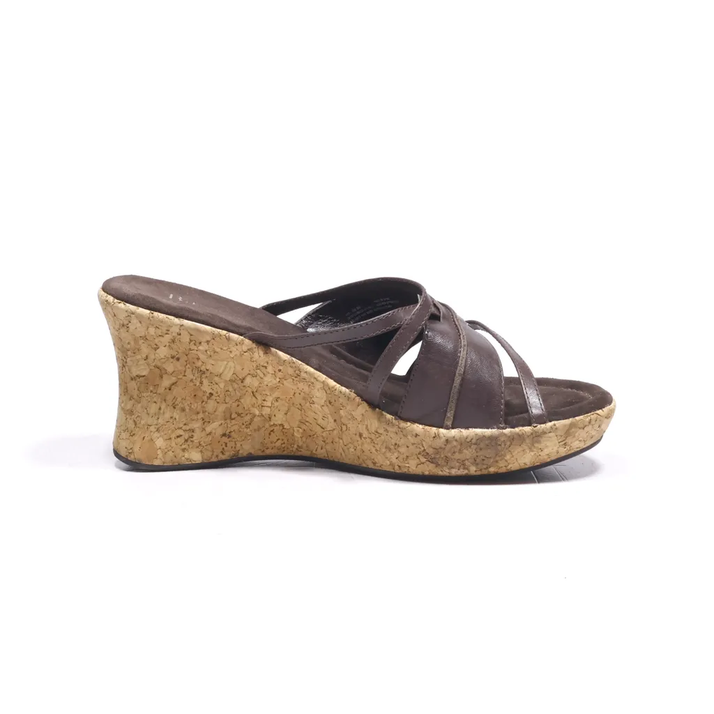 Bass Wedge Sandals Leather Brown Color For Women
