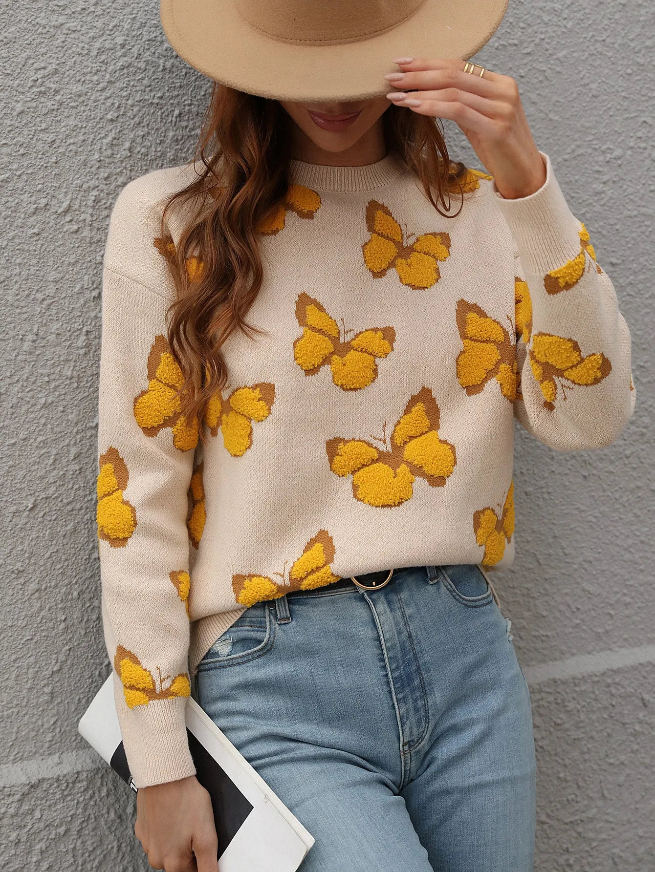 BUTTERFLY KNIT TOP - BEIGE