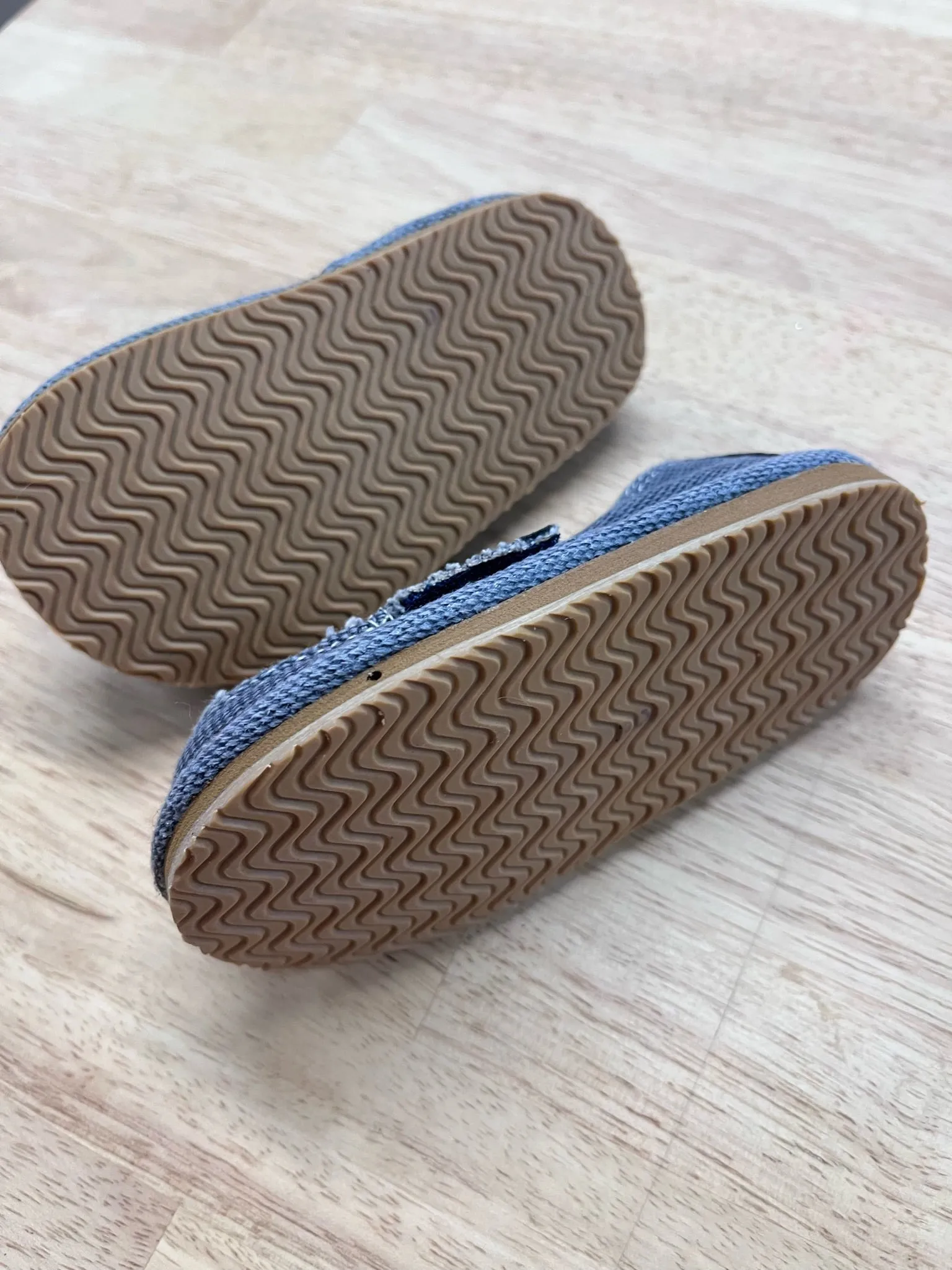 Canvas Shoes (Size 5)
