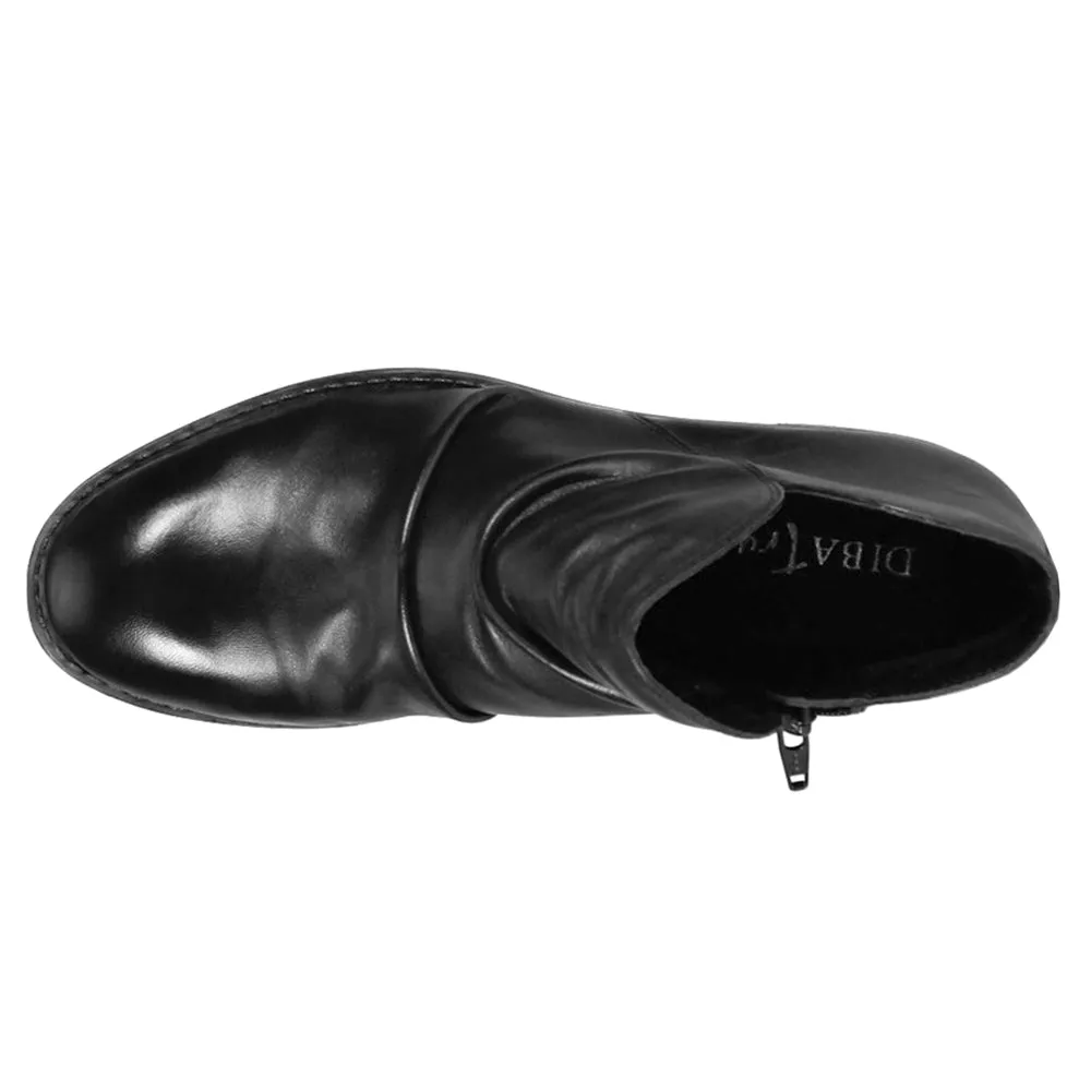 Rose Mera Round Toe Zippered Booties
